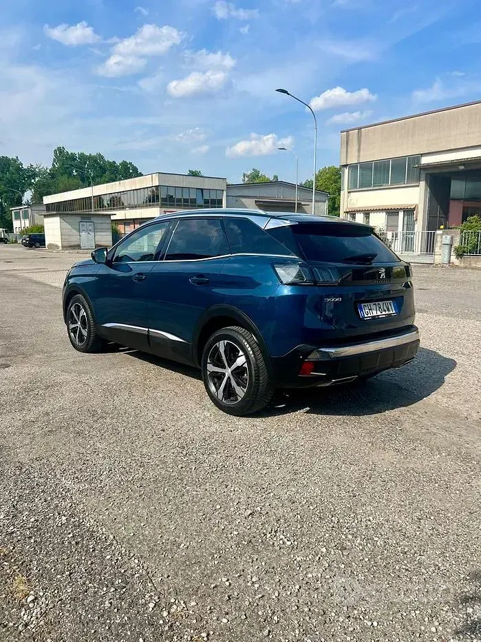 Usata Peugeot 3008 GT 131 CV (96 kW) 2022 Blu SUV