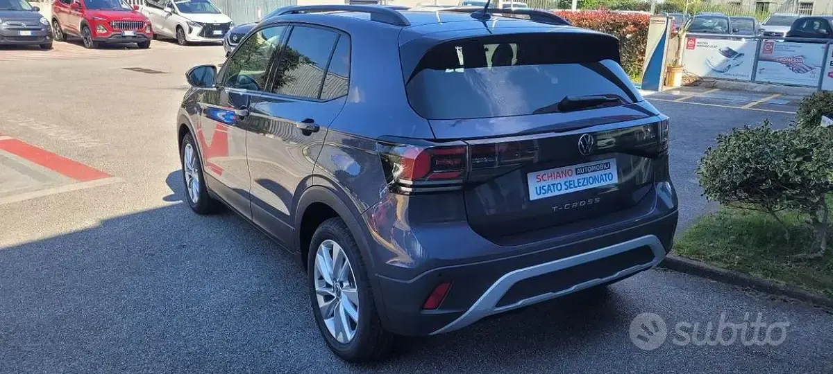 Nuova VW T-Cross Edition 116 CV (85 kW) 2026 Grigio SUV