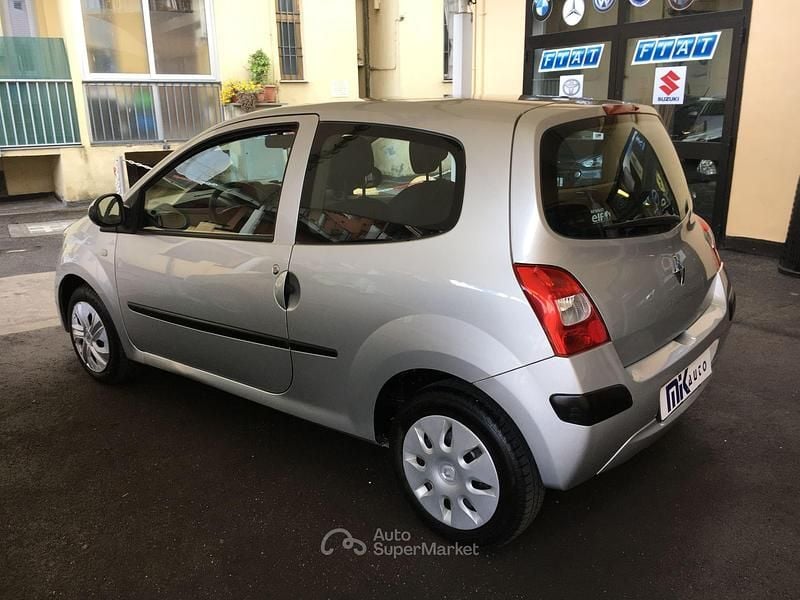 Usata Renault Twingo Komfort 58 CV (42 kW) 2008 Chiaro Utilitaria