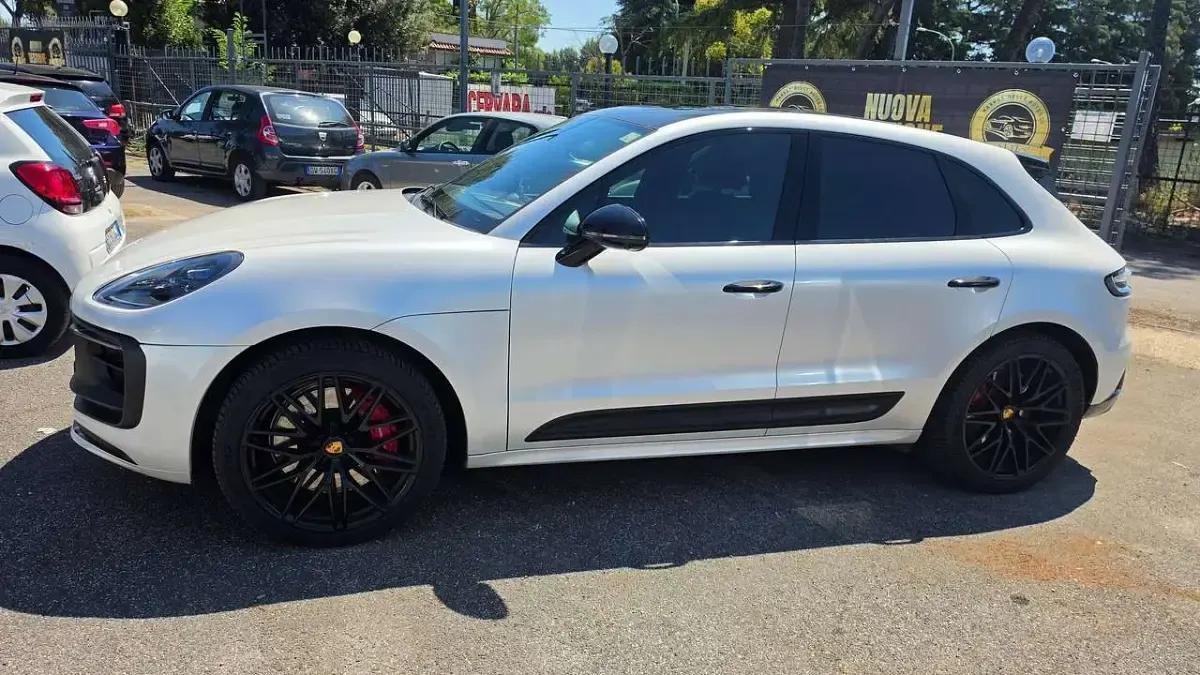 Usata Porsche Macan 441 CV (324 kW) 2022 Bianco SUV