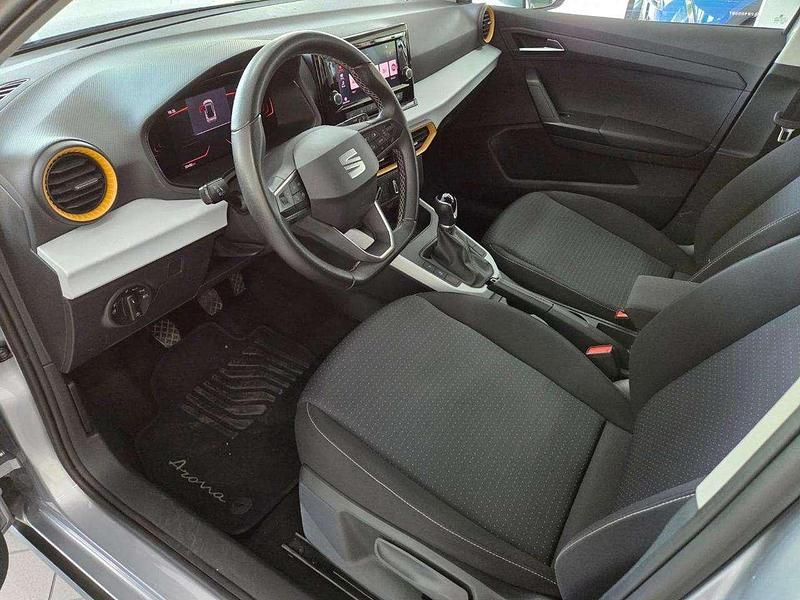 Usata Seat Arona Style 95 CV (69 kW) 2023 Argento SUV