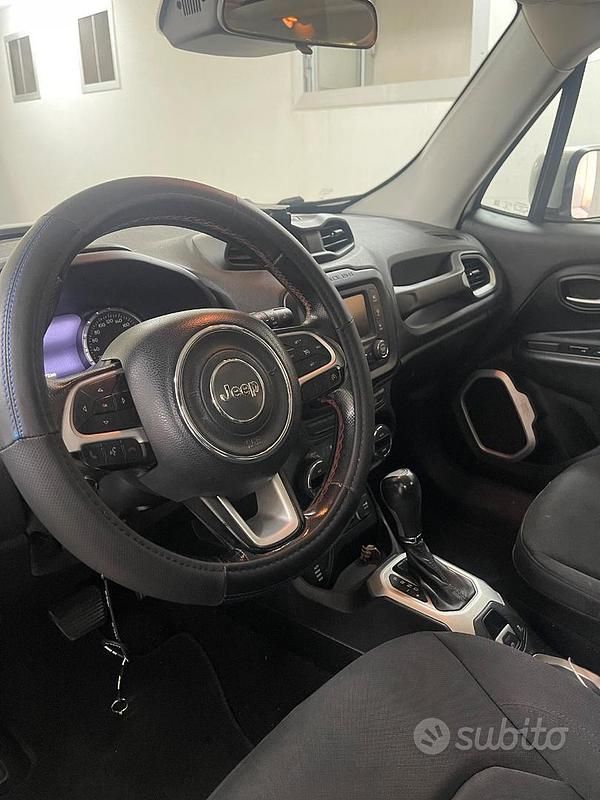 Usata Jeep Renegade 140 CV (102 kW) 2015 Bianco SUV