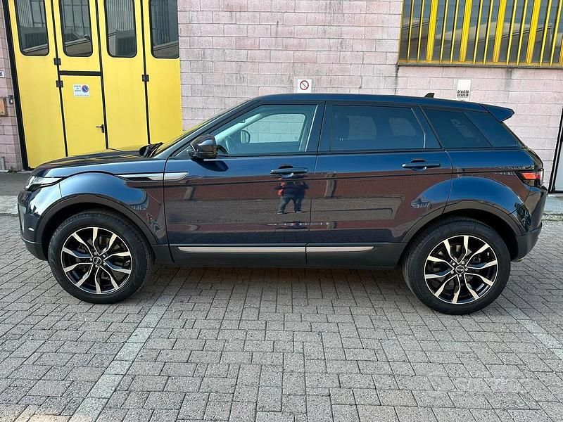 Usata Land Rover Range Rover evoque 150 CV (110 kW) 2016 Blu Berlina
