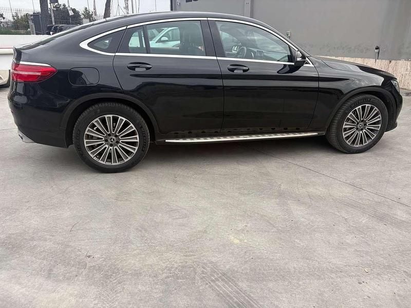 Usata Mercedes GLC220 Premium 170 CV (125 kW) 2019 Nero Coupé