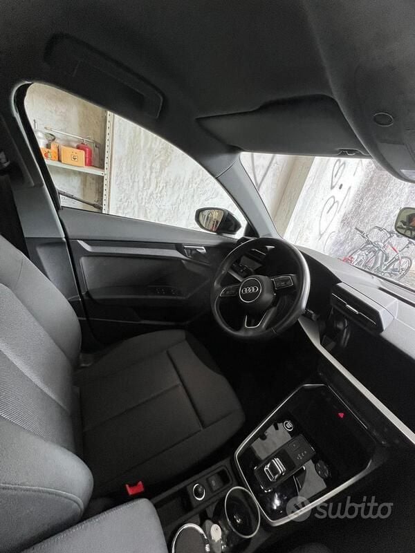 Usata 2023 Audi A3 Sportback e-tron Business Tre volumi | 25.500 € - Immagine 1/4