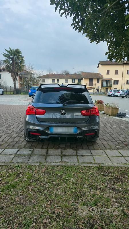 Usata BMW 120 M Sport 250 CV (183 kW) 2018 Grigio Utilitaria