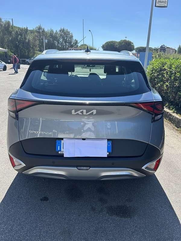 Usata Kia Sportage 136 CV (100 kW) 2023 Grigio SUV