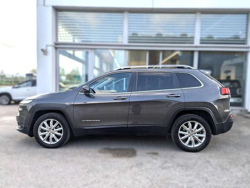 Usata Jeep Cherokee Limited 200 CV (147 kW) 2015 Grigio SUV