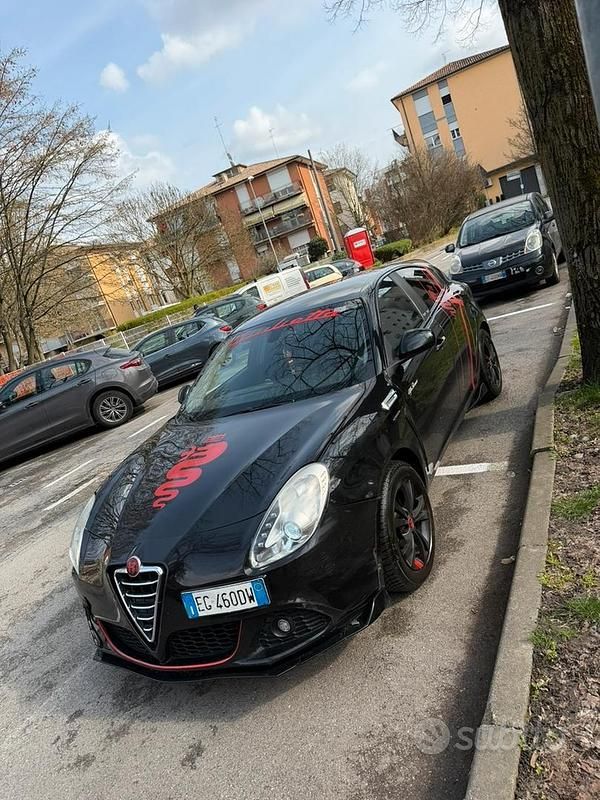 Usata Alfa Romeo Giulietta 105 CV (77 kW) 2010 Nero Utilitaria