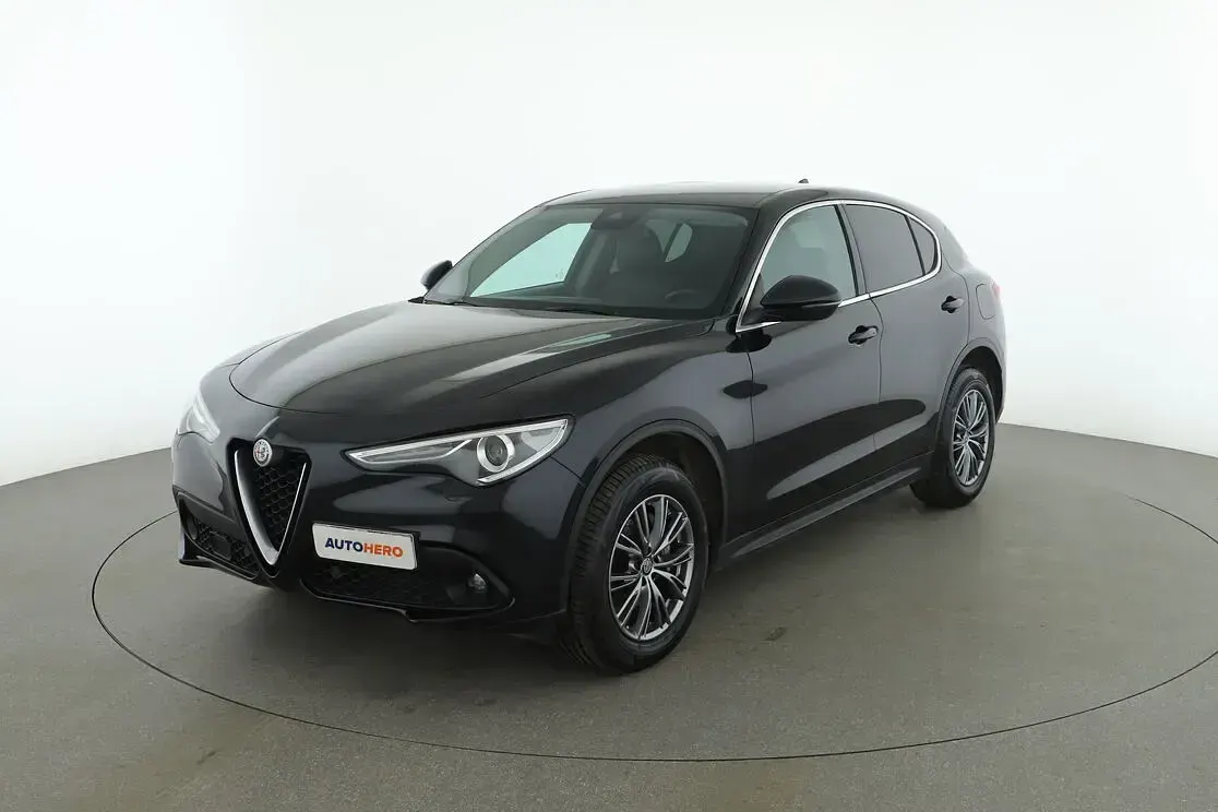 Usata Alfa Romeo Stelvio Super 210 CV (154 kW) 2018 SUV