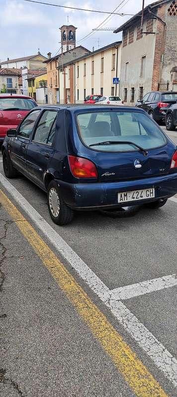 Usata Ford Fiesta 75 CV (55 kW) 1998 Utilitaria