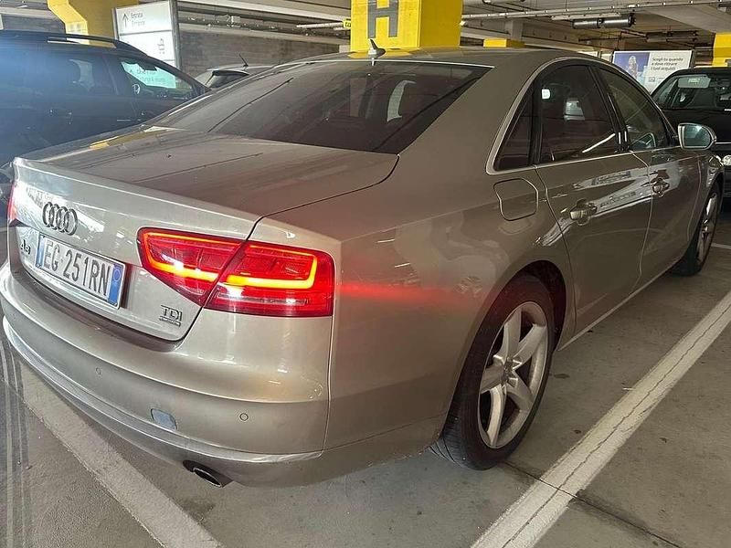 Usata Audi A8 Ambiente 250 CV (183 kW) 2011 Berlina