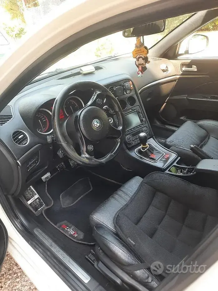 Usata Alfa Romeo 159 Distinctive 170 CV (125 kW) 2010 Station wagon