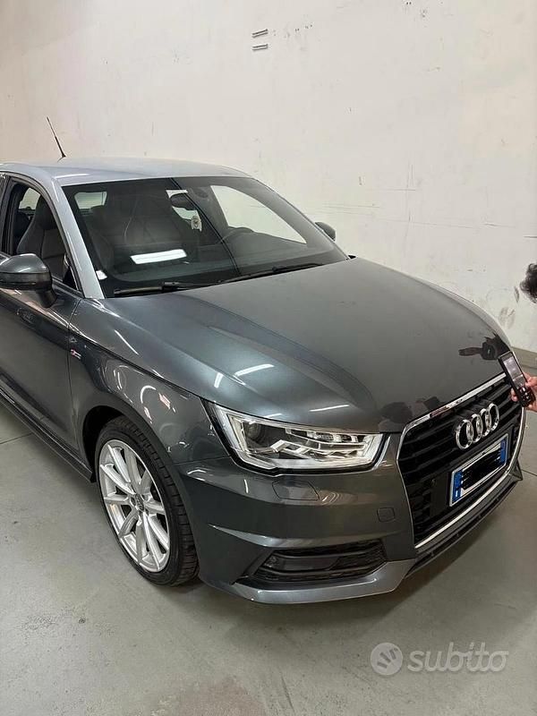 Usata Audi A1 Sportback Admired 150 CV (110 kW) 2016 Grigio Utilitaria