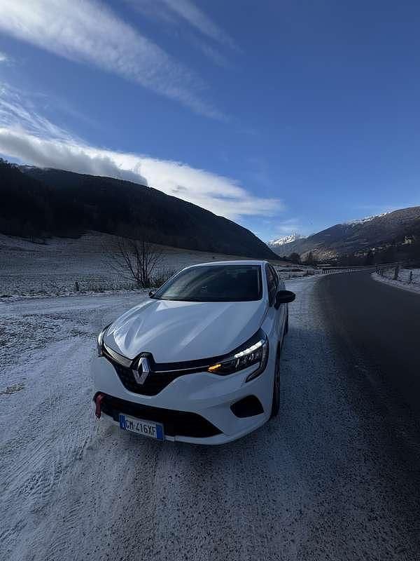 Usata Renault Clio V Equilibre 91 CV (66 kW) 2023 Berlina