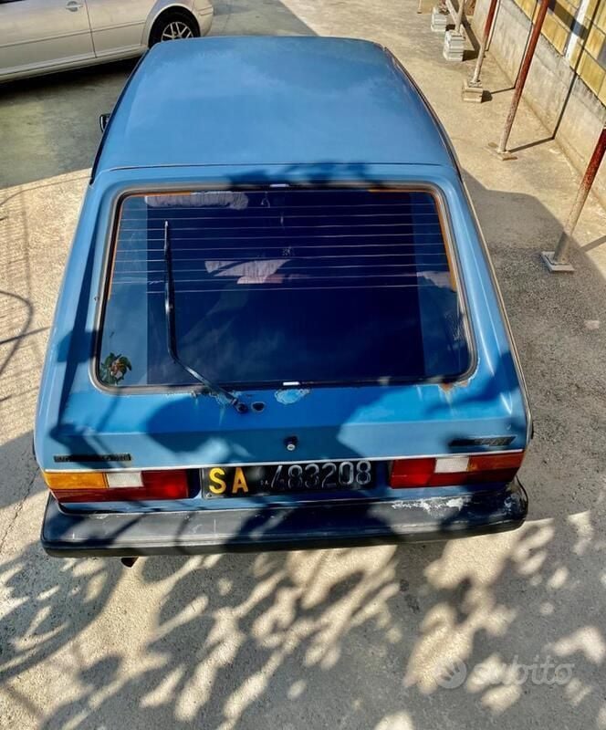Usata VW Golf I 54 CV (39 kW) 1982 Blu Utilitaria