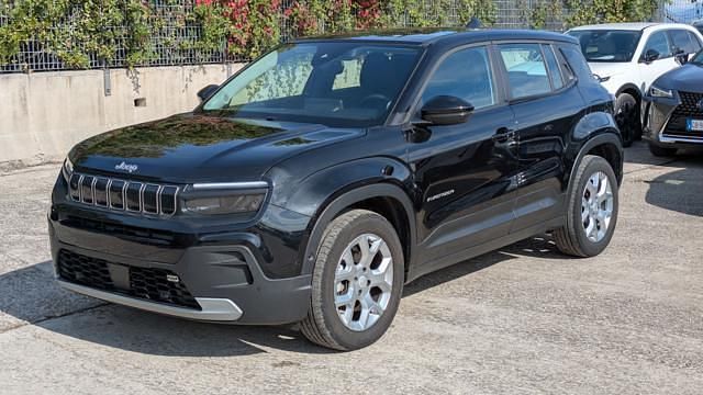Usata Jeep Avenger Altitude 100 CV (73 kW) 2024 Nero SUV
