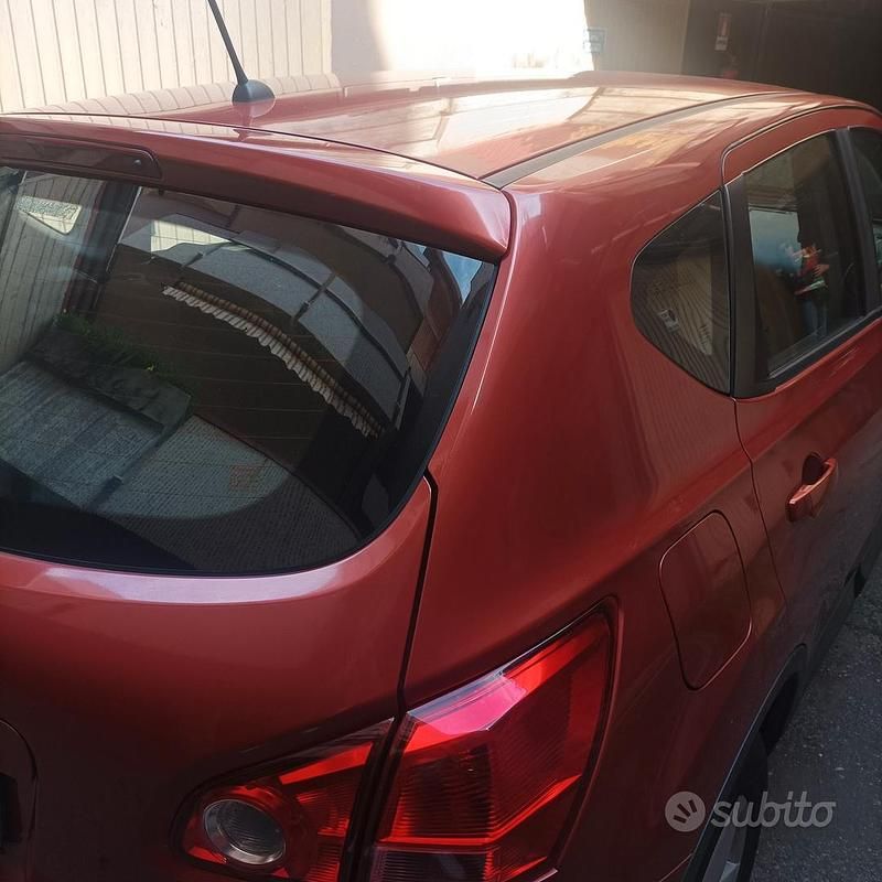 Usata Nissan Qashqai 2008 Rosso SUV