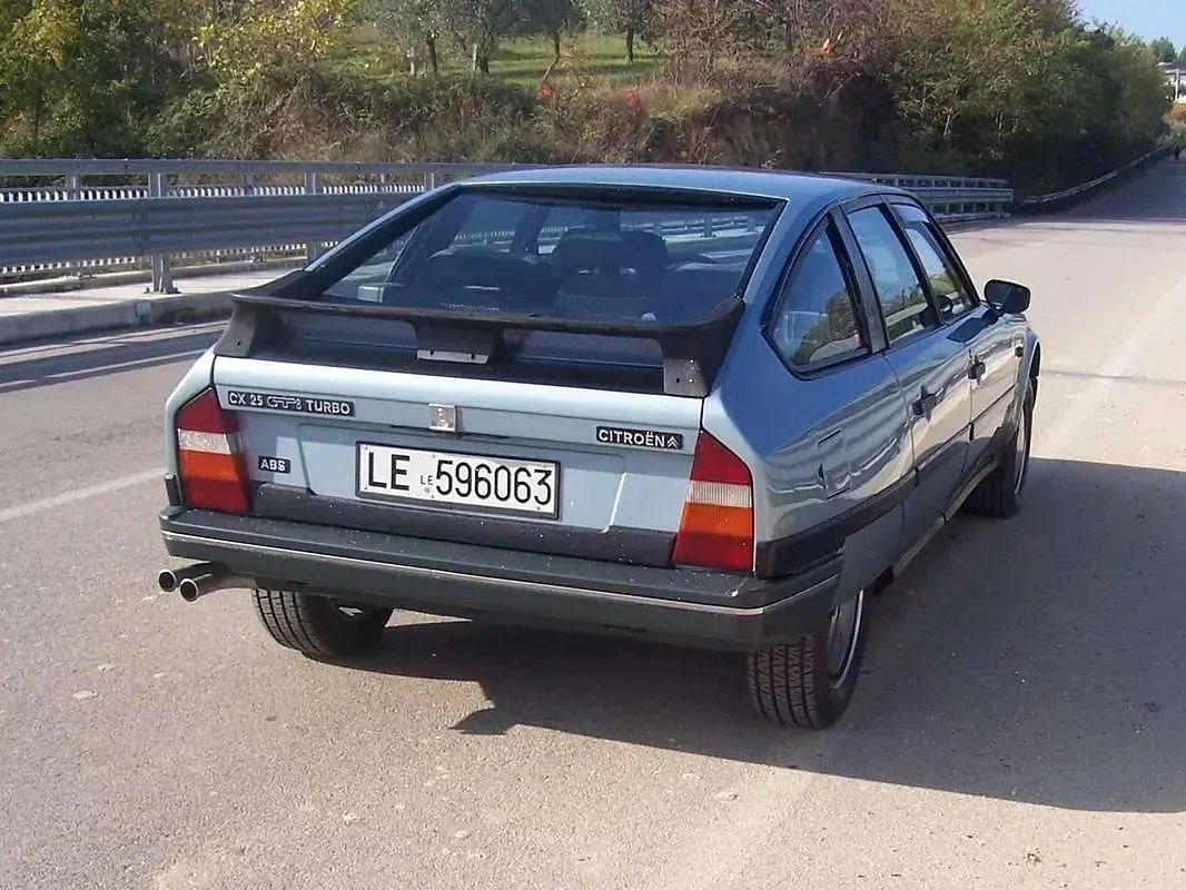 Usata Citroën CX 166 CV (122 kW) 1987 Blu/azzurro Berlina