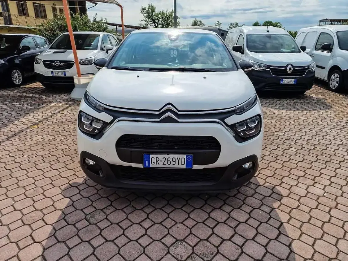 Usata Citroën C3 Feel 102 CV (75 kW) 2023 Utilitaria