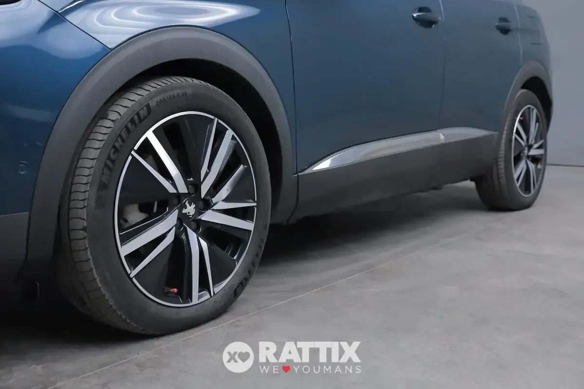 Usata Peugeot 3008 GT 225 CV (165 kW) 2021 Blue celebes SUV