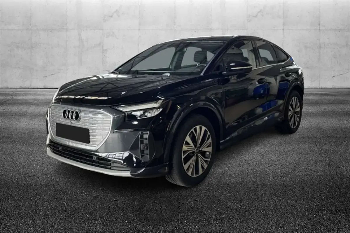Usata Audi Q4 e-tron 69 kW (95 CV) 2023 Nero SUV