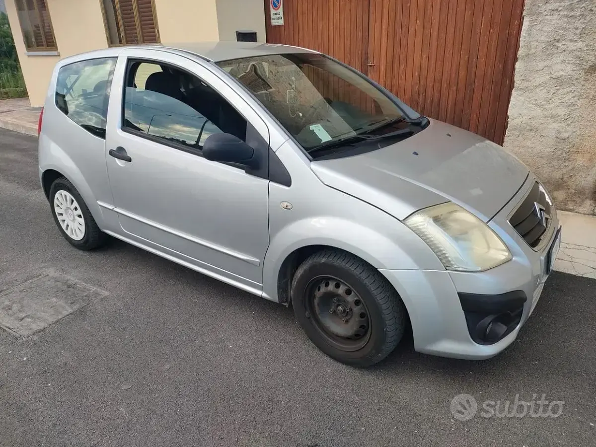 Usata Citroën C2 Elegance 60 CV (44 kW) 2009 Bluazzurro Utilitaria