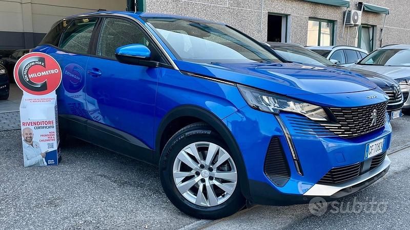 Usata Peugeot 3008 Business-Line 131 CV (96 kW) 2021 Blu SUV