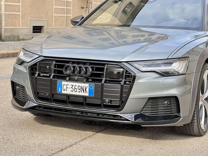 Usata Audi A6 Allroad Ambiente 344 CV (253 kW) 2021 Verde gavial metallizzato Station wagon