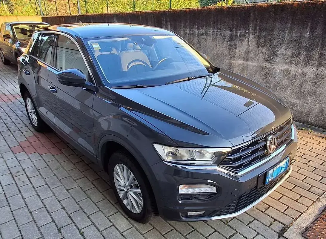 Usata VW T-Roc Business 116 CV (85 kW) 2020 SUV