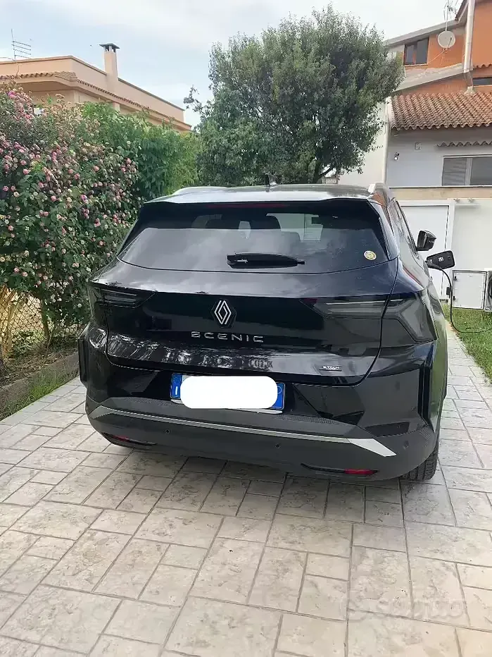 Usata Renault Scenic E-Tech Komfort 55 kW (75 CV) 2025 Nero SUV