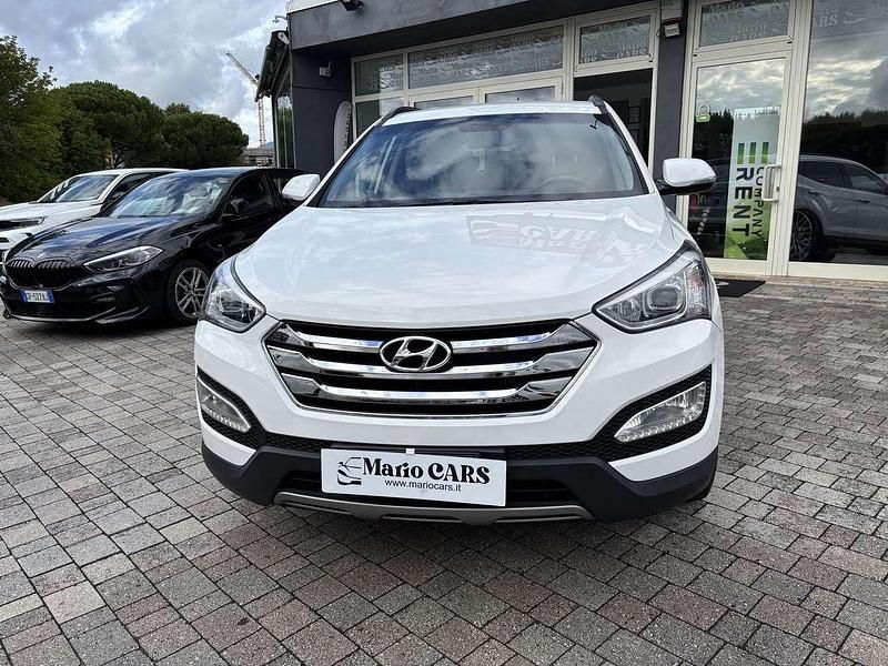 Bianco Usata 2015 Hyundai Santa Fe Comfort SUV | 13.500 € (Buon prezzo) - Immagine 1/4