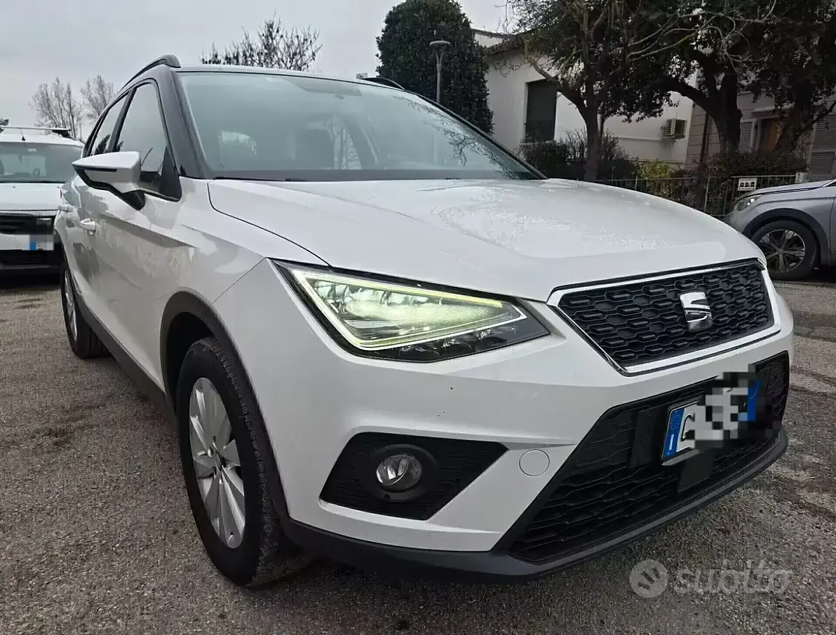 Usata Seat Arona Reference 90 CV (66 kW) 2020 Bianco SUV