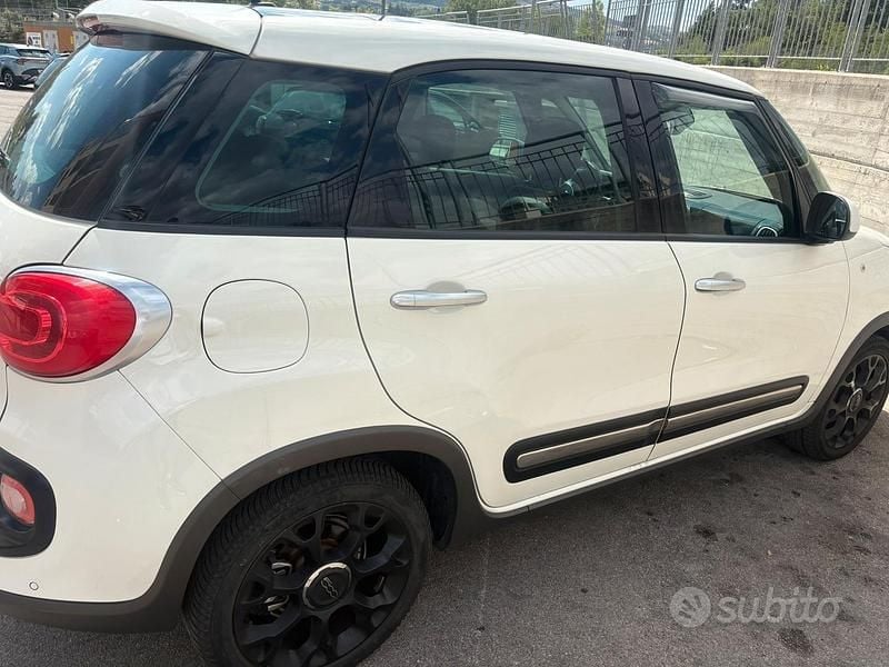 Usata Fiat 500L 105 CV (77 kW) 2016 Bianco Monovolume
