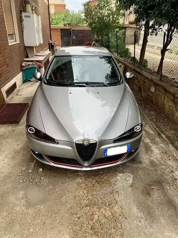 Usata Alfa Romeo 147 Distinctive 150 CV (110 kW) 2007 Utilitaria