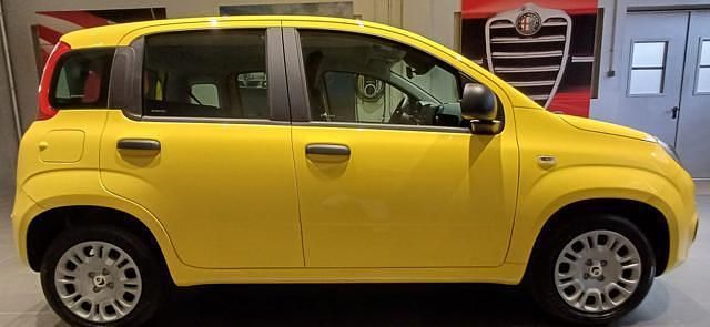 Nuova Fiat Panda Pop 69 CV (50 kW) 2025 Giallo Berlina