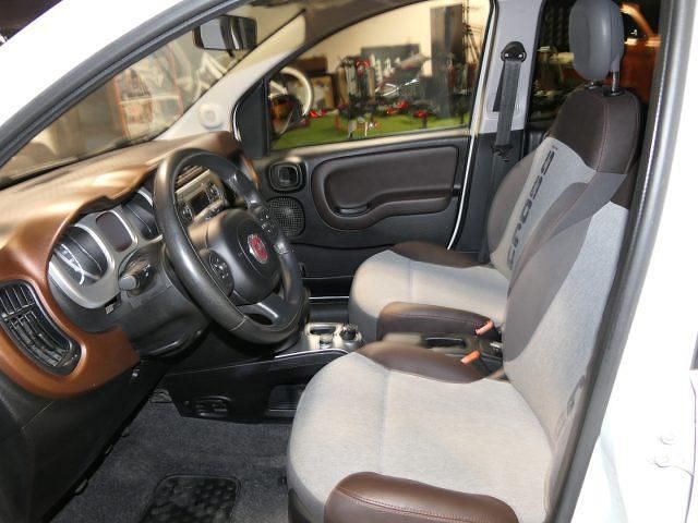 Usata Fiat Panda Cross Cross 89 CV (65 kW) 2015 Bianco Utilitaria