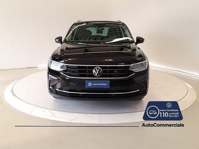Usata VW Tiguan Life 150 CV (110 kW) 2023 Nero SUV