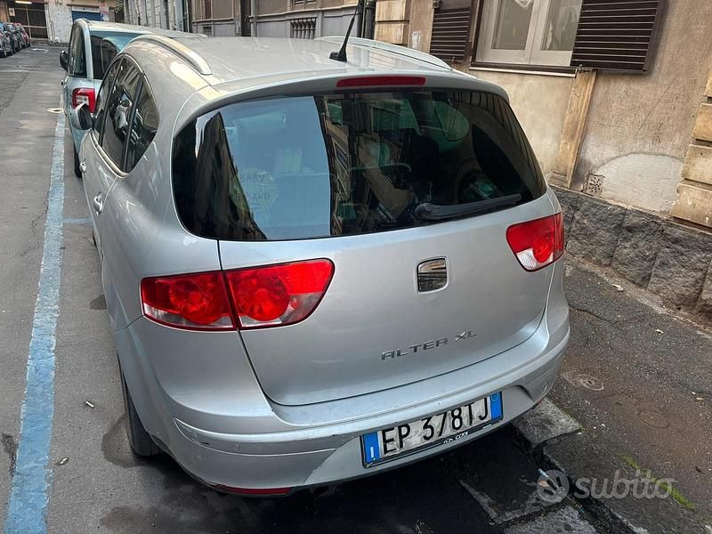 Usata Seat Altea XL 105 CV (77 kW) 2013 Monovolume
