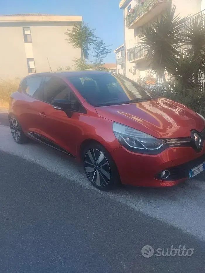Usata Renault Clio IV 90 CV (66 kW) 2015 Rosso Berlina