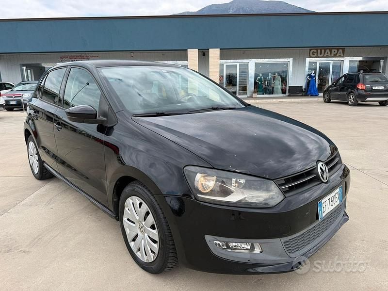Usata VW Polo 90 CV (66 kW) 2011 Nero Utilitaria