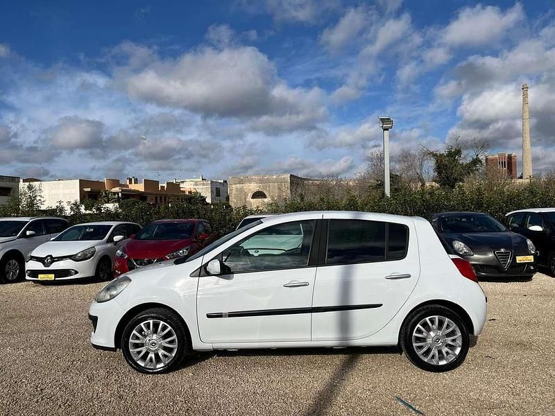 Usata Kia Rio 75 CV (55 kW) 2016 Bianco Utilitaria