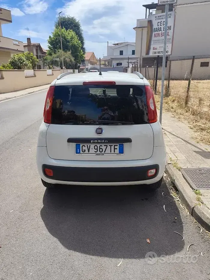 Usata Fiat Panda Pop 69 CV (50 kW) 2020 Bianco Utilitaria