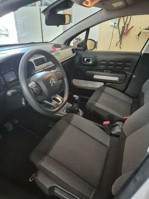 Usata Citroën C3 Feel 68 CV (50 kW) 2020 Bianco Utilitaria
