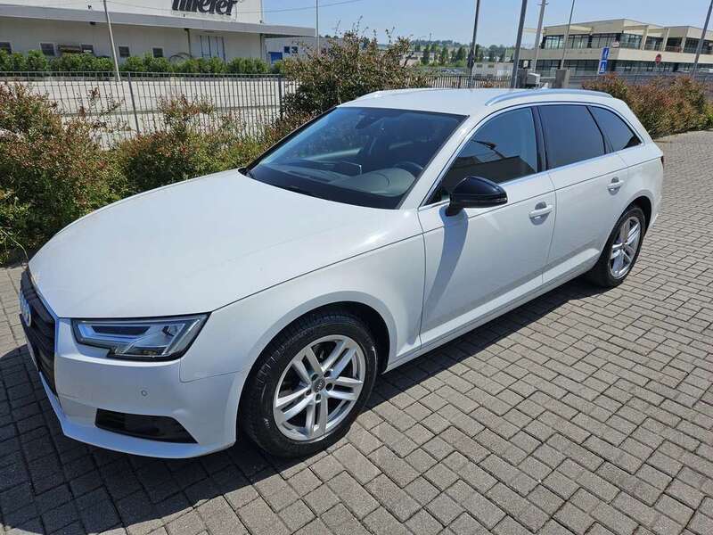 Usato 2019 Audi A4 2.0 Diesel 150 CV (21.800 €)