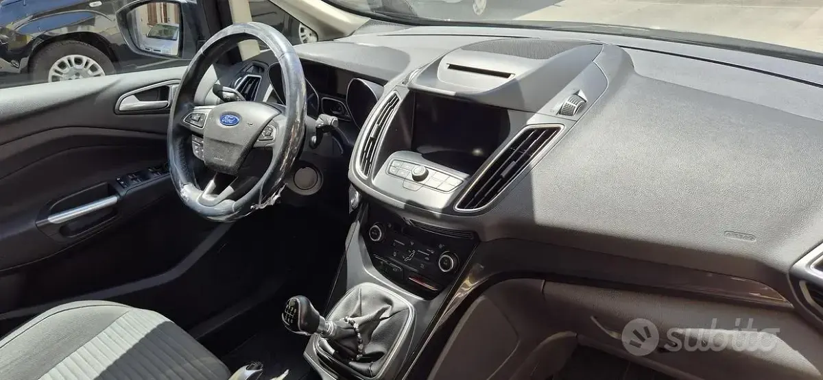 Usata Ford C-MAX 120 CV (88 kW) 2015 Nero Monovolume