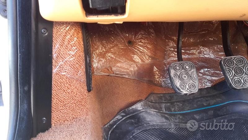 Usata Alfa Romeo Spider 106 CV (77 kW) 1991 Grigio Cabrio