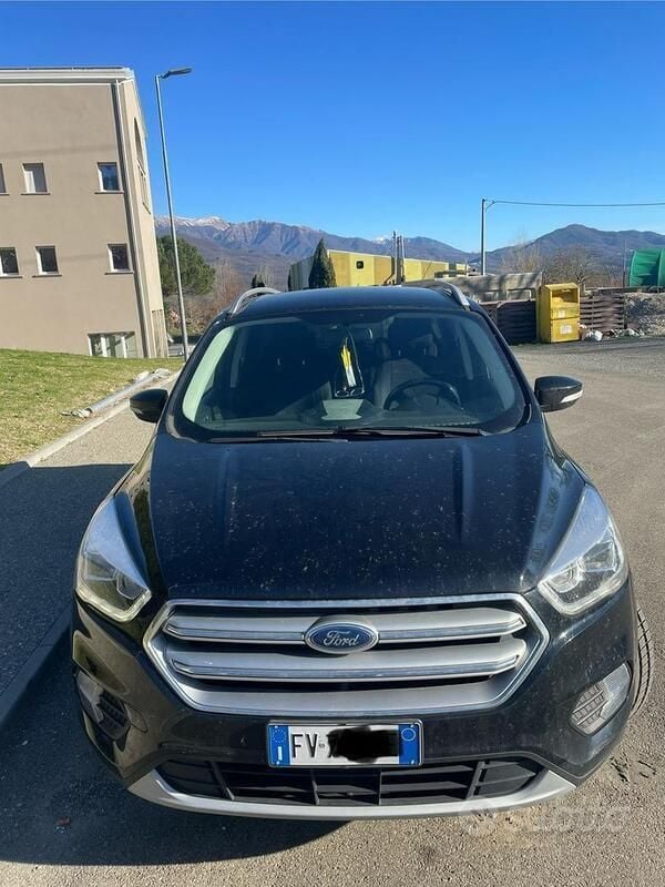 Nero Usata 2019 Ford Kuga Business Edition SUV | 14.000 € (Super prezzo) - Immagine 1/4