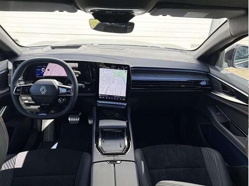 Usata Renault Rafale Esprit Alpine 131 CV (96 kW) 2024 SUV