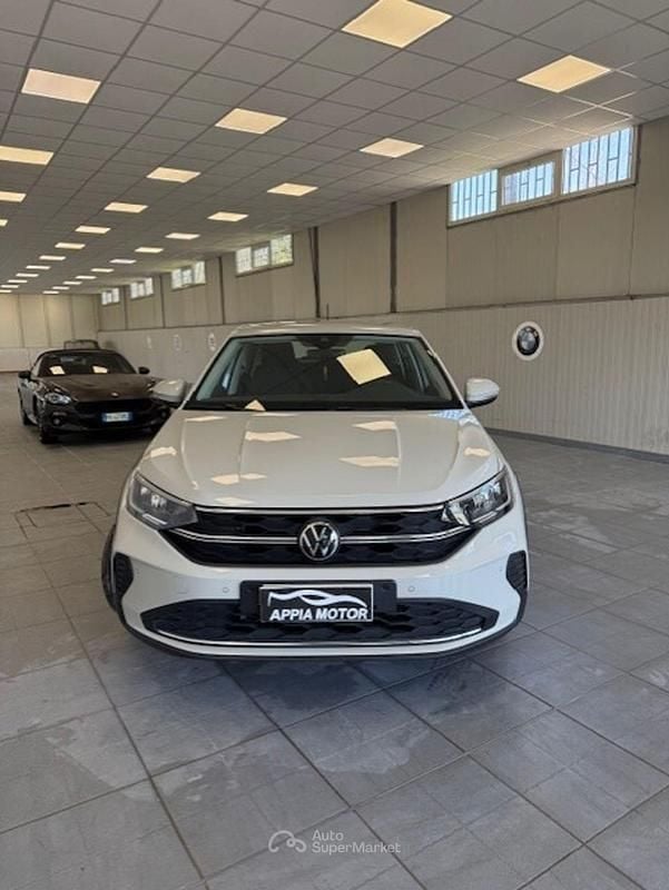 Usata VW Taigo Life 95 CV (69 kW) 2023 Beige SUV